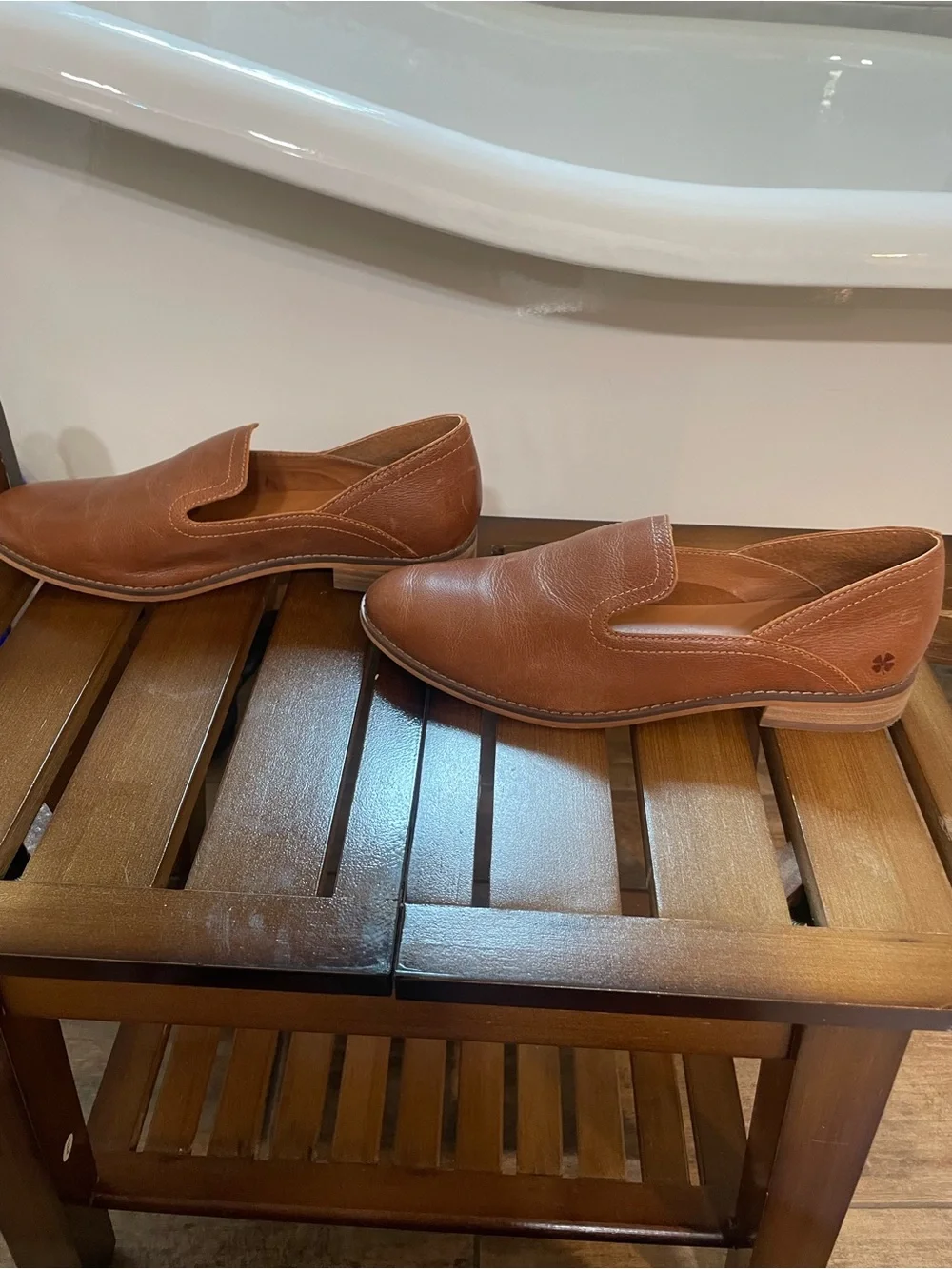Lucky Brand smooth leather